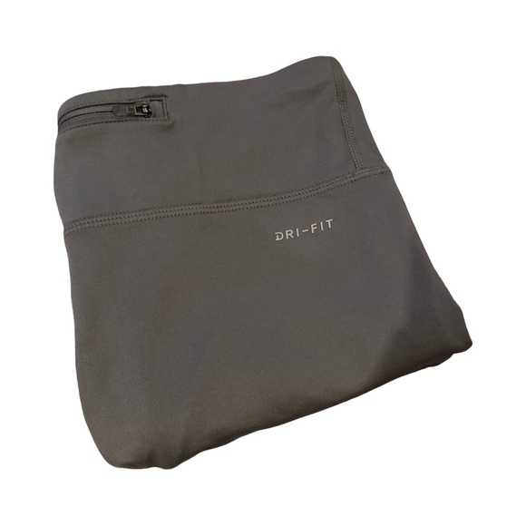 Nike Dri Fit Grey Cropped Capri Leggings Size Small - Picture 2 of 5